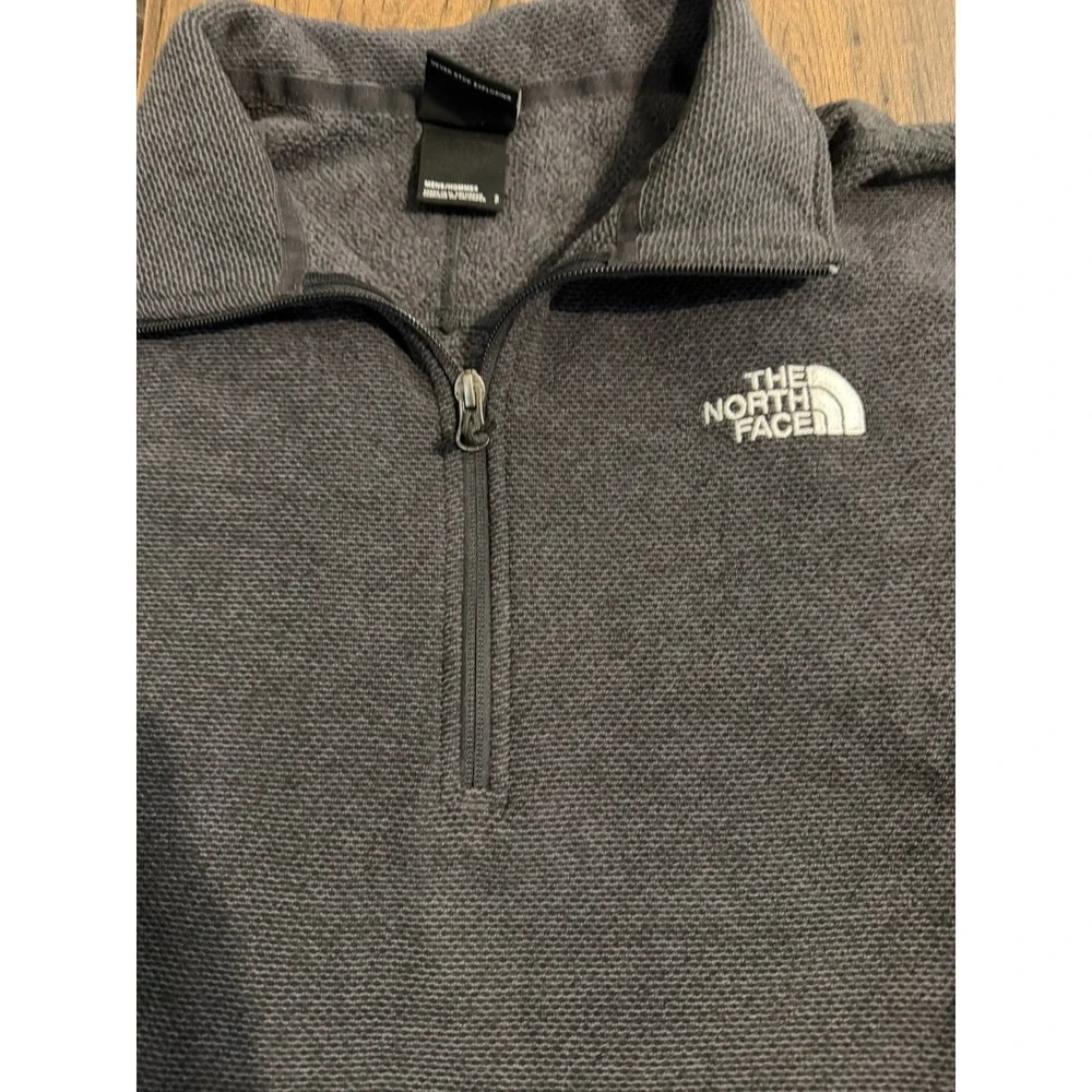 THE NORTH FACE Men's Small Quarter 1/4  Zip Black Fleece Pullover Sweater